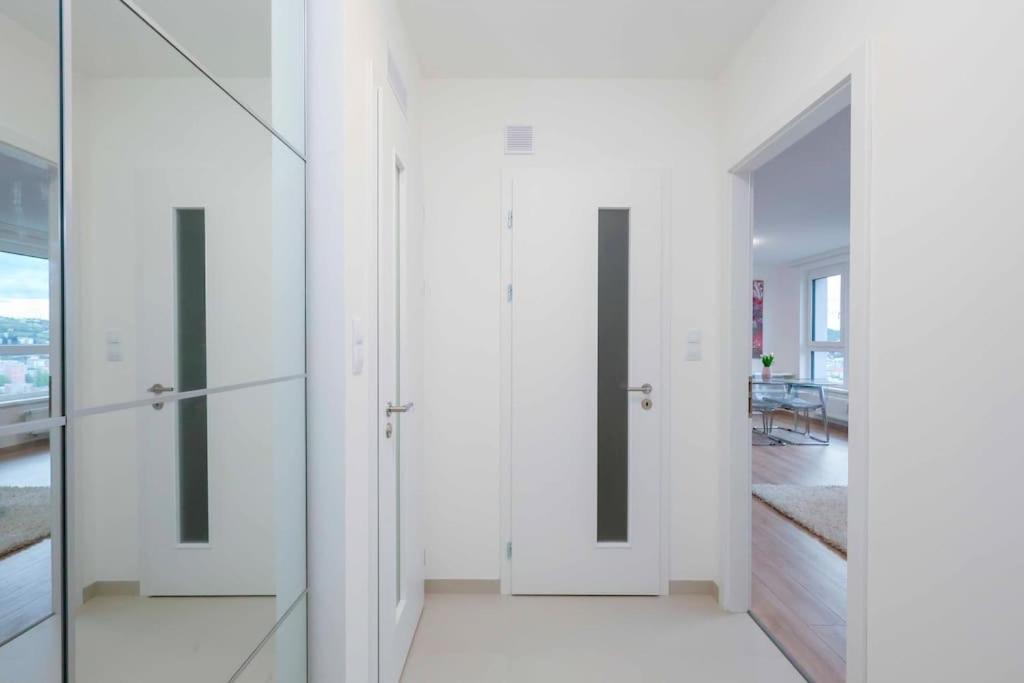 Apartmán Danubius One - Spacious W Free Parking